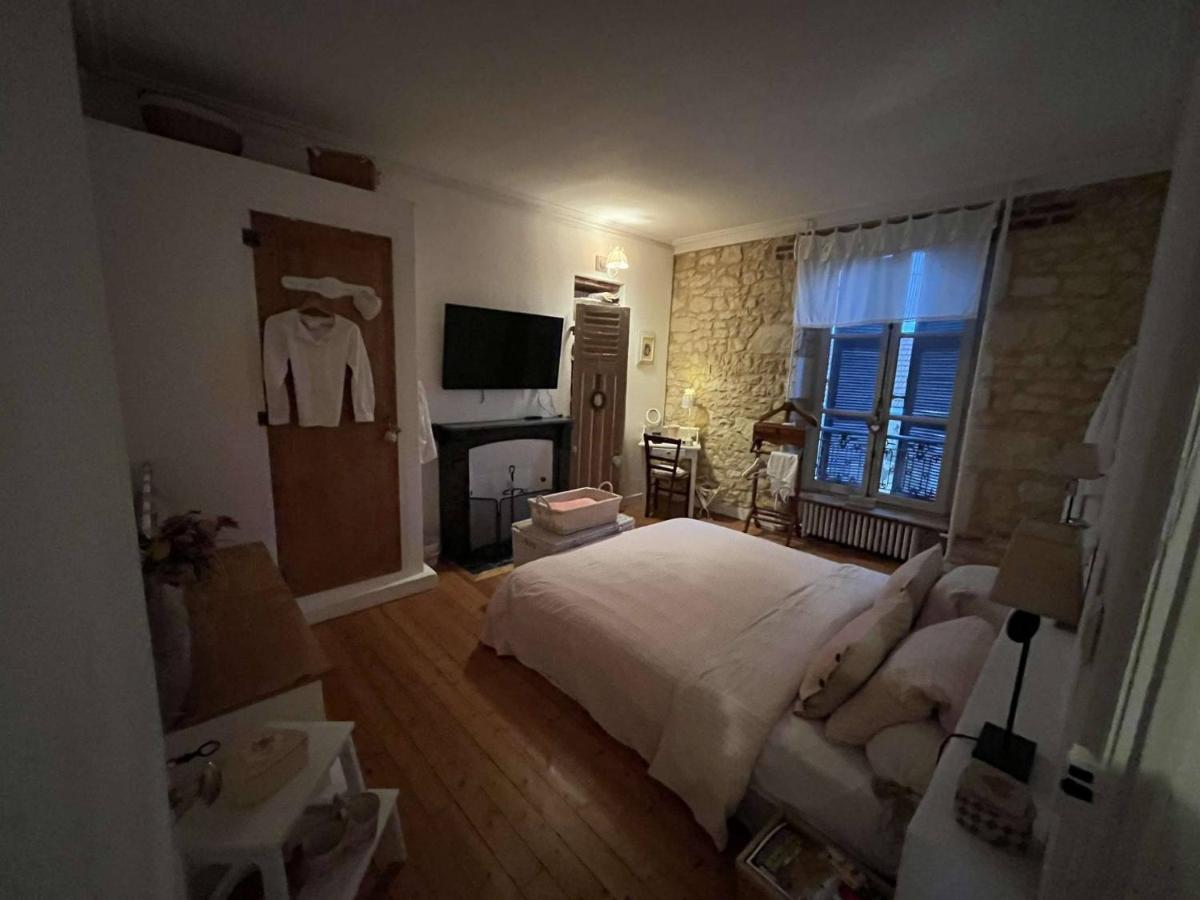 Chambres D'Hotes De Charme Sur เลอม็องส์ ภายนอก รูปภาพ