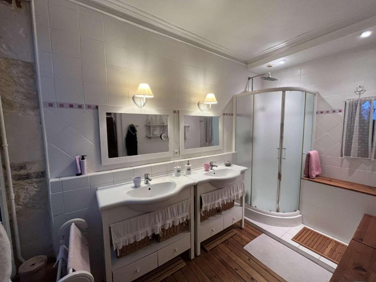Chambres D'Hotes De Charme Sur เลอม็องส์ ภายนอก รูปภาพ